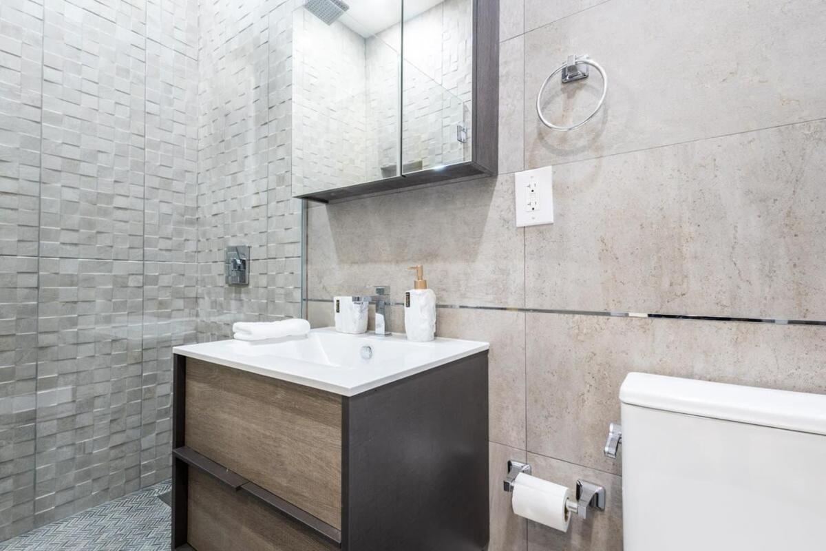 317-1an - New Modern 1br W&d Walk To Park Apartment New York